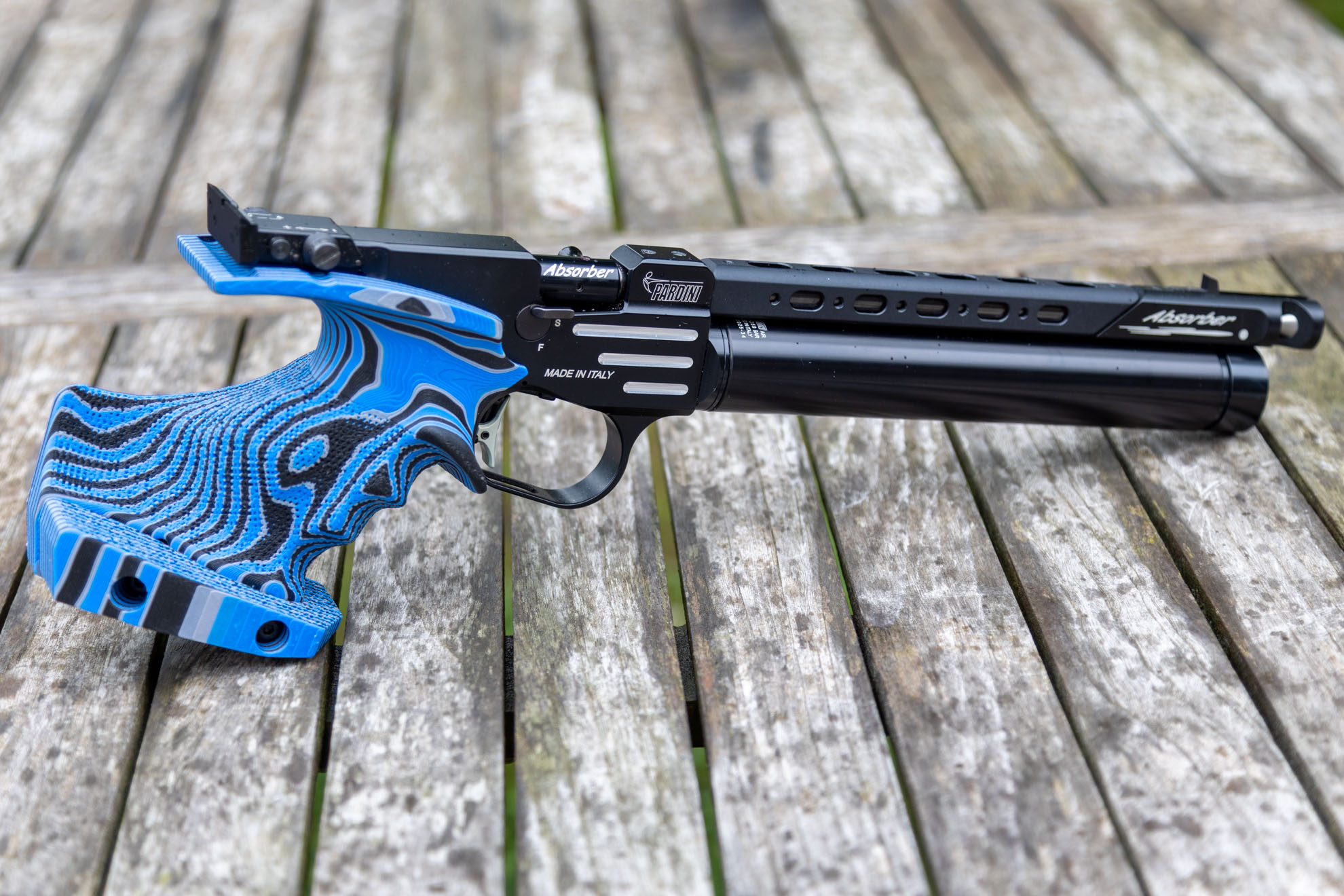 CB3D Standardgriff Größe M für Pardini K12 aus glasfaserverstärktem Kunststoff