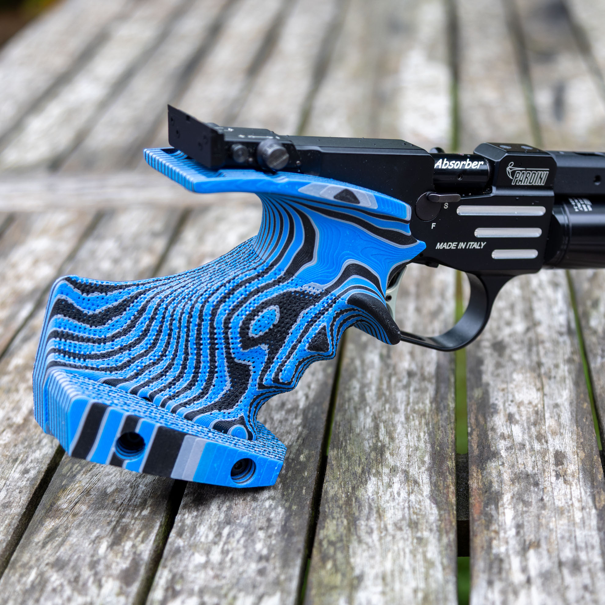 CB3D Standardgriff Größe M für Pardini K12 aus glasfaserverstärktem Kunststoff