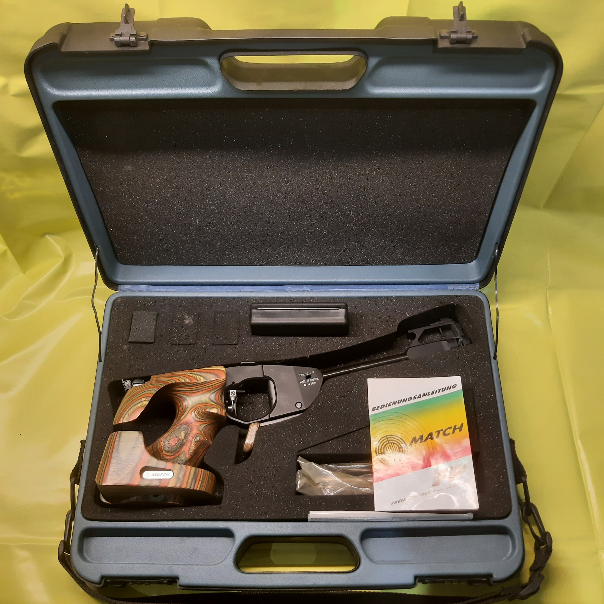 01 - Steyr FP1 im original Koffer