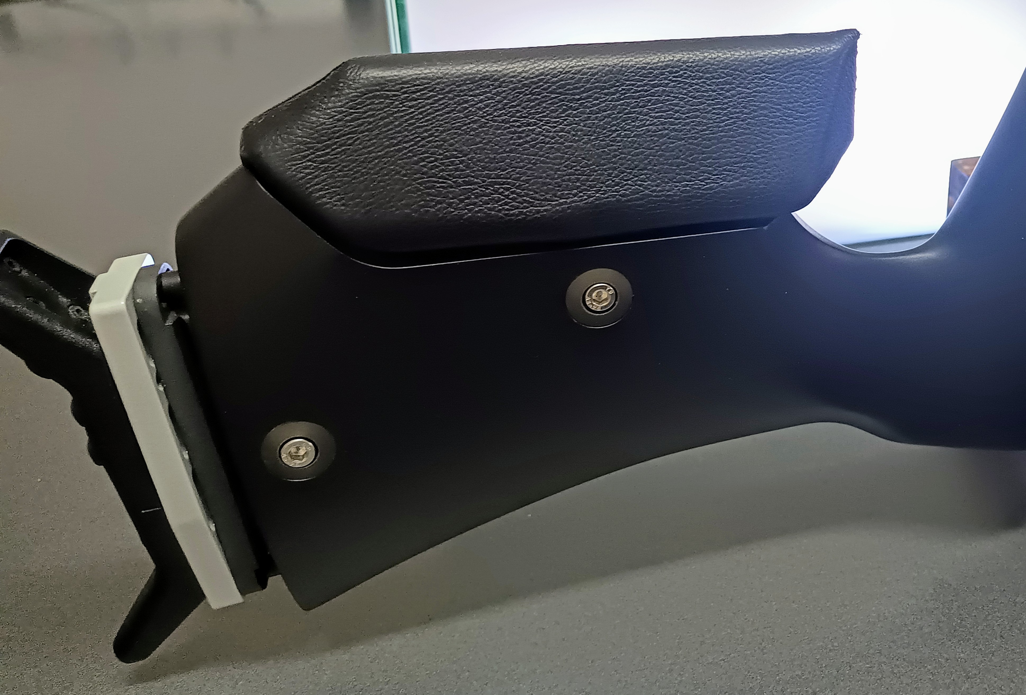 Feinwerkbau P70 Yin Yang Paint Job (3)